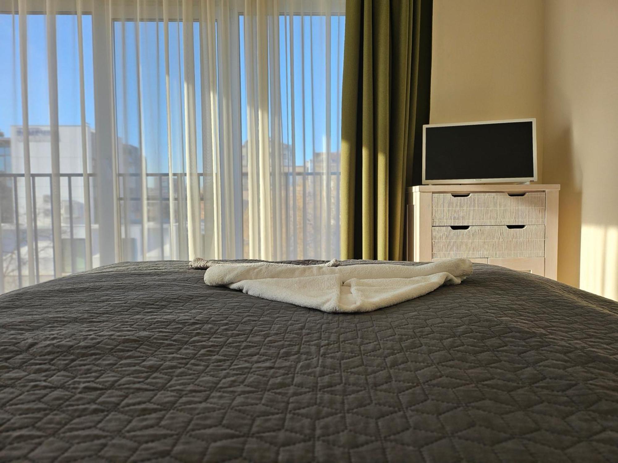 Downтown - Free Parking Apartman Várna Kültér fotó